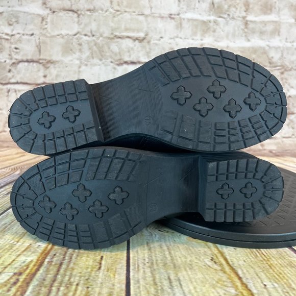 Global Win Quilted Black Buckle Side Zip Harness Block Heel Riding Boots 7.5 - Picture 5 of 8